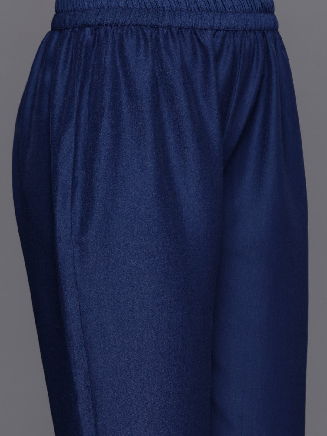 Blue Embroidered Straight Kurta Paired With Tonal Bottom And Dupatta - Image 7