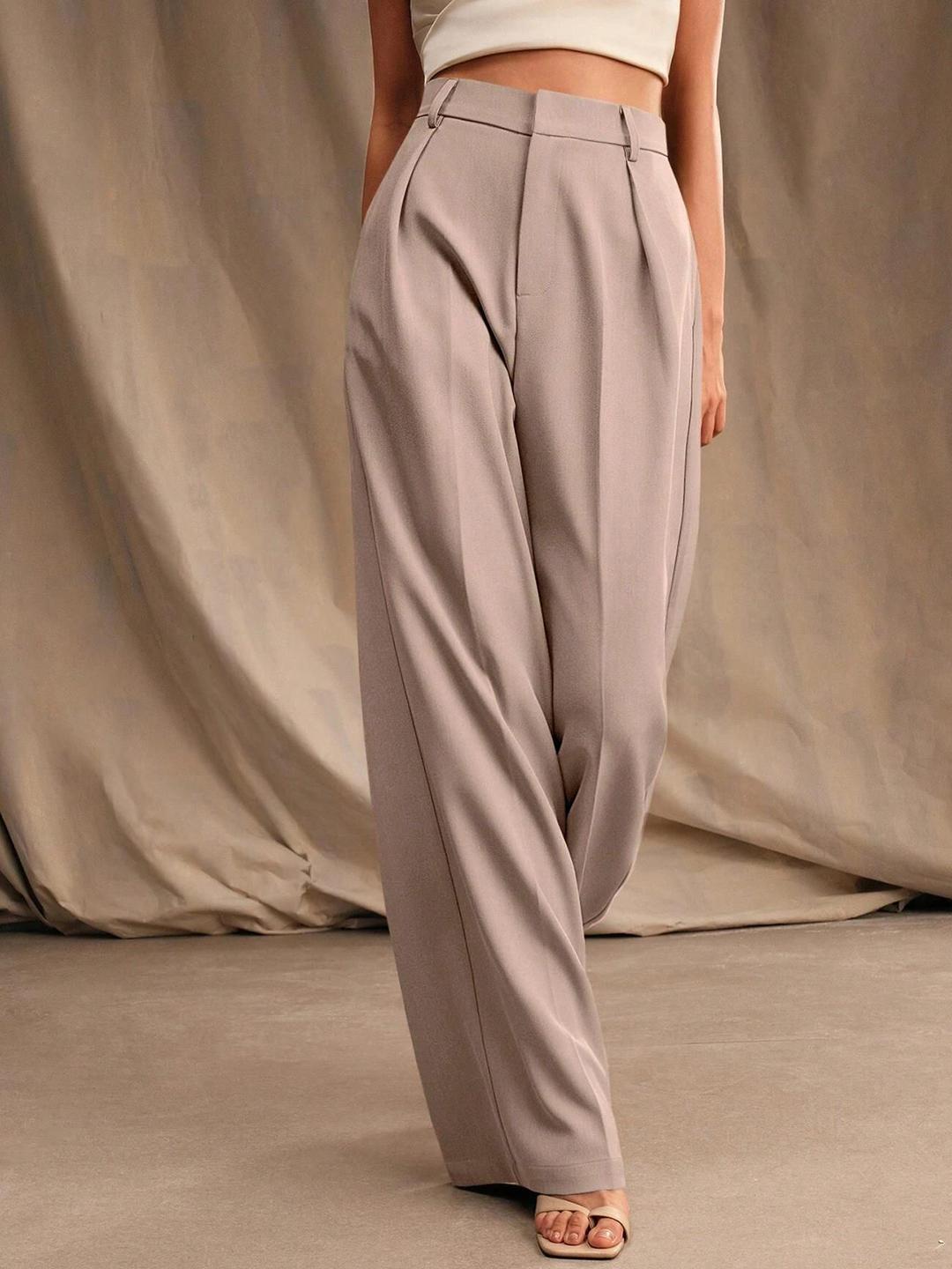 Kotty Women Relaxed Straight Fit High-Rise Pleated Trouser - Image 7